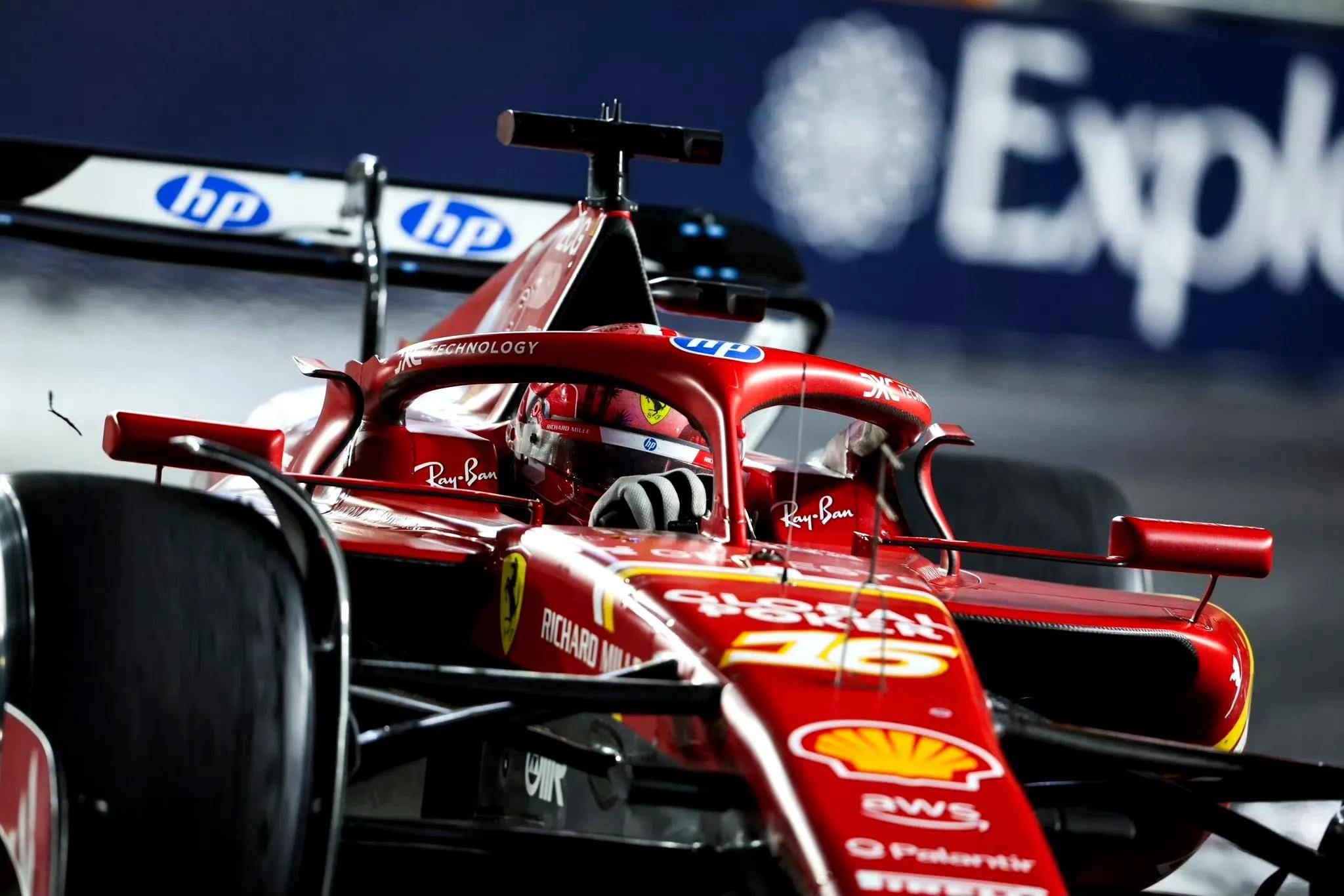 红牛车队险胜威廉姆斯，诺里斯统治全场